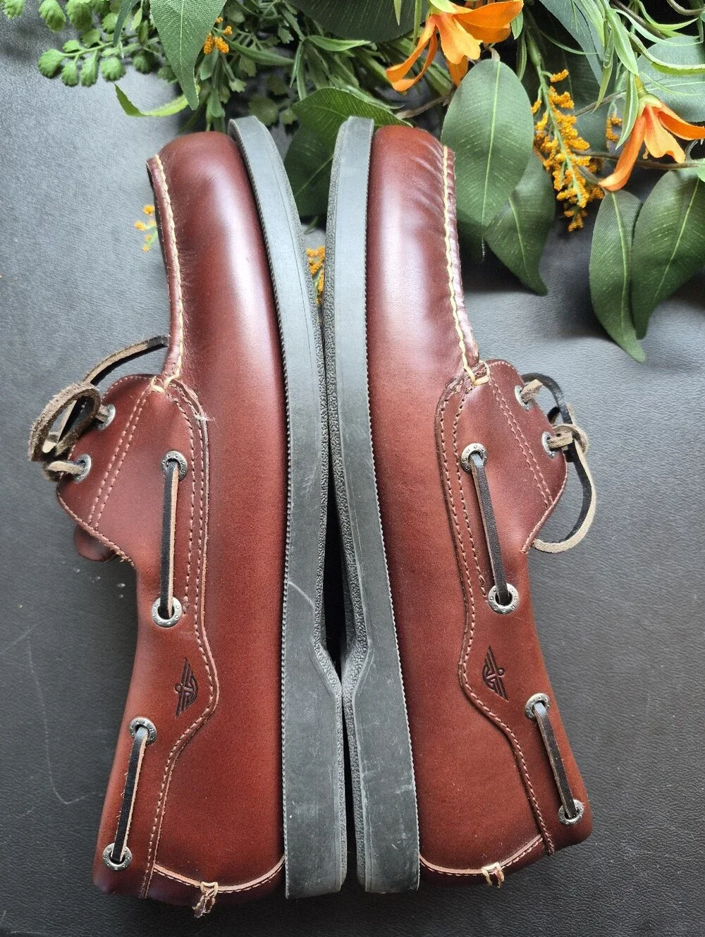 Dockers Leather Lace Up Boat Shoes 10.5 D Brown NEW